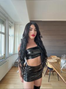 664263347: Transexual en Madrid