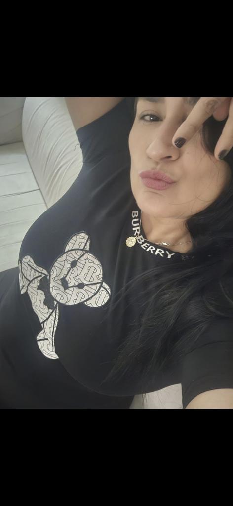 604273686: Chica busca chico en Cádiz