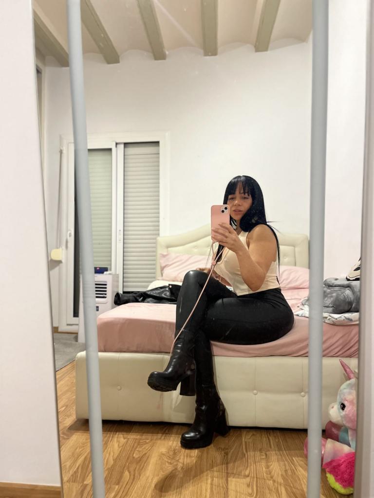 Chica busca chico en Barcelona: 