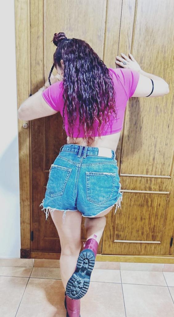 Chica busca chico en Cádiz: Chica busca chico