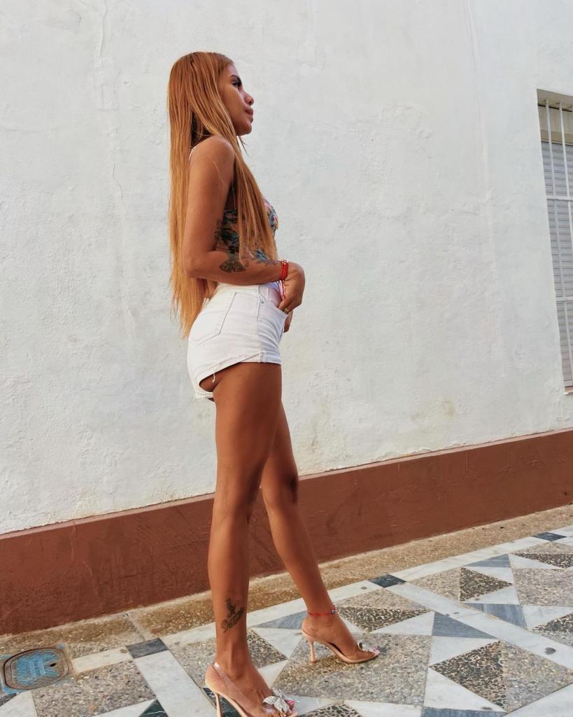 624975873: Chica busca chico en Cádiz