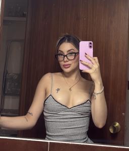 Chica busca chico en Sevilla: 