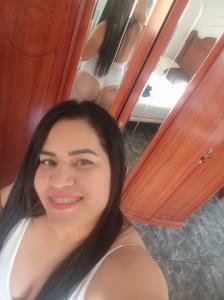 Chica busca chico en Jaén: 
