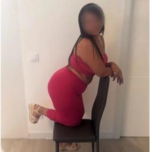 Chica busca chico en Almería: 
