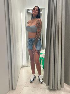 Chica busca chico en Barcelona: 