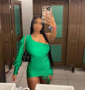 672590848: Chica busca chico en La Coruña