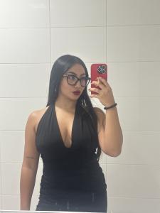 Chica busca chico en Barcelona: 