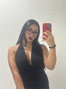 Chica busca chico en Barcelona: 