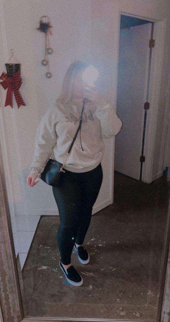 647723570: Chica busca chico en Cáceres