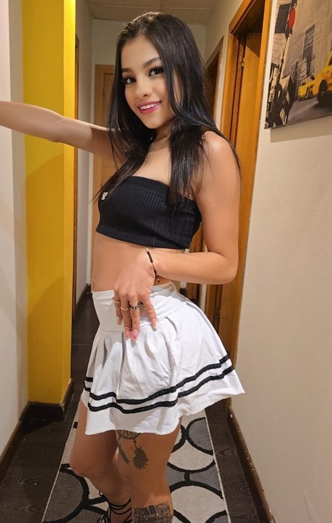 680615957: Chica busca chico en Pontevedra