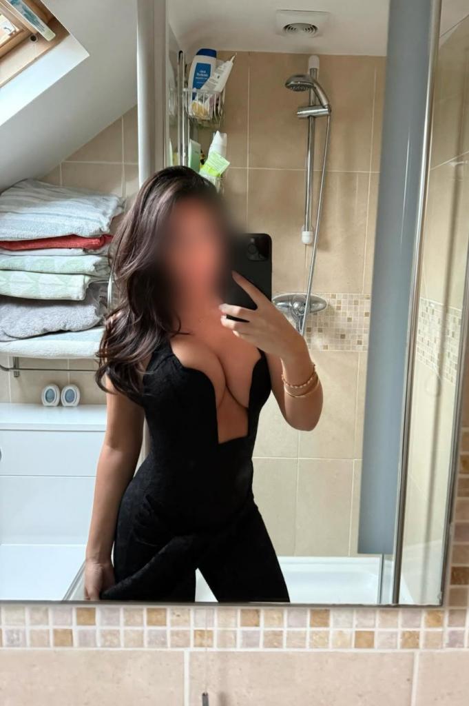 623327163: Chica busca chico en Madrid