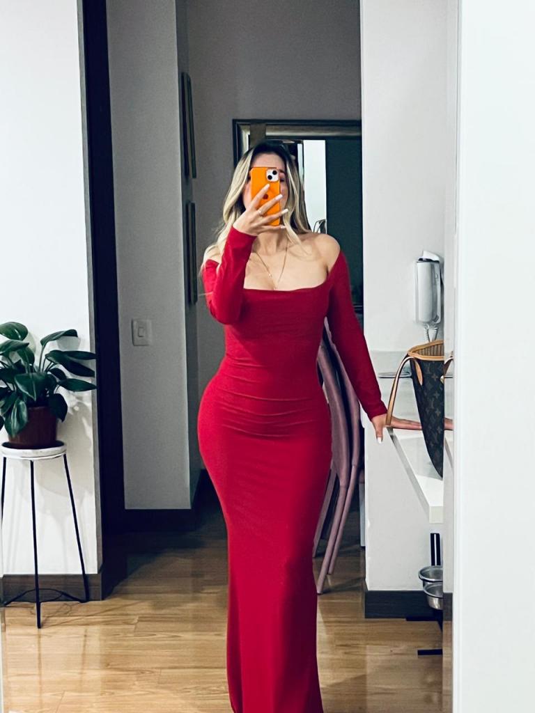 614898272: Chica busca chico en Valencia