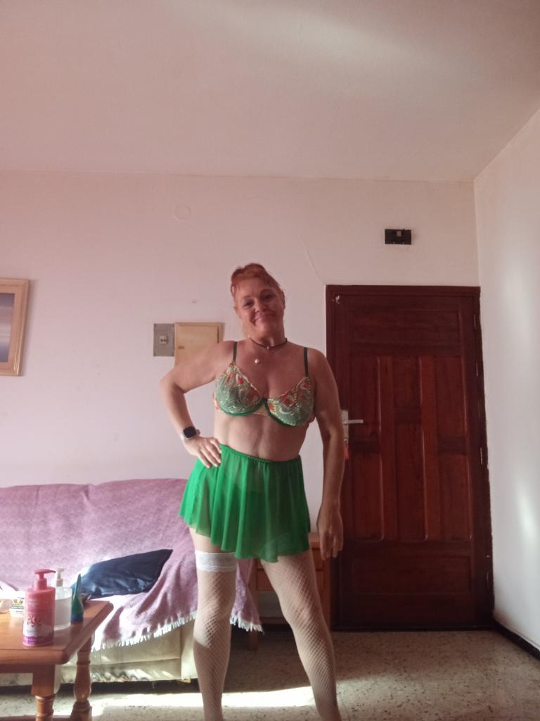 Chica busca chico en Las Palmas: Chica busca chico