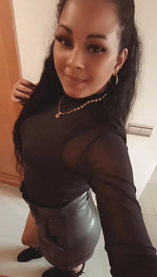 Chica busca chico en Málaga: 
