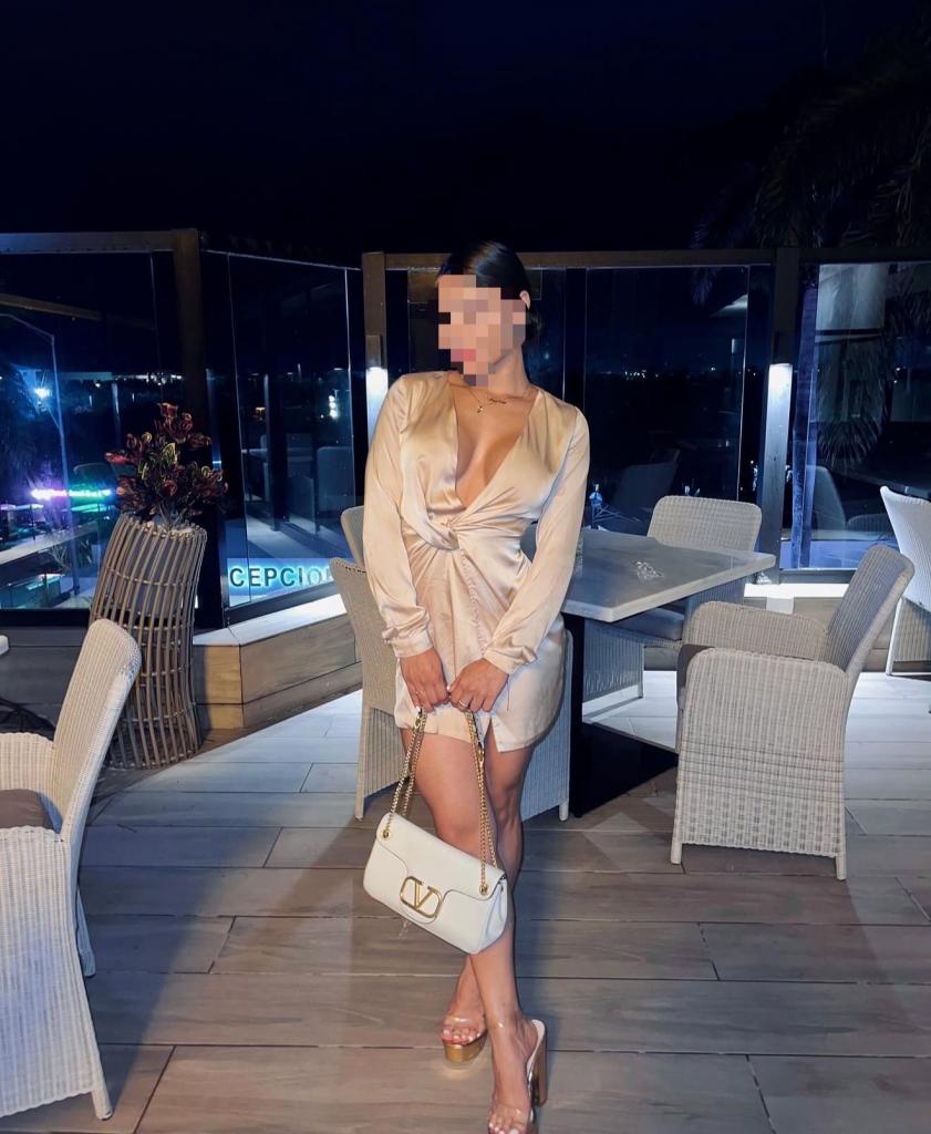 Chica busca chico en Murcia: 