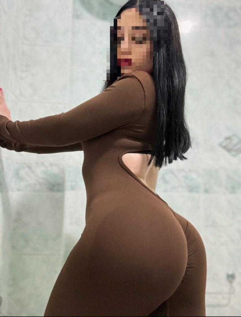 Chica busca chico en Orense: 