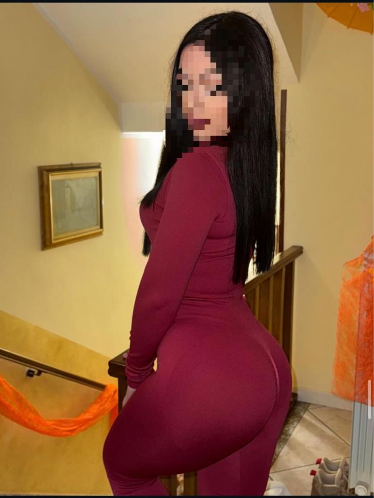 Chica busca chico en Orense: 