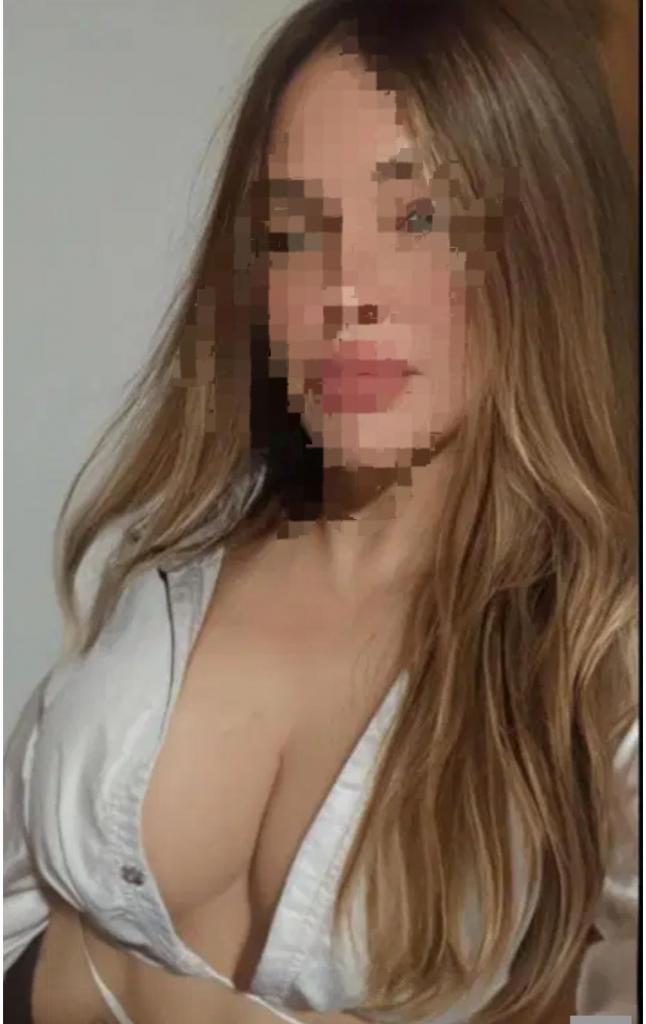 Chica busca chico en Huelva: 