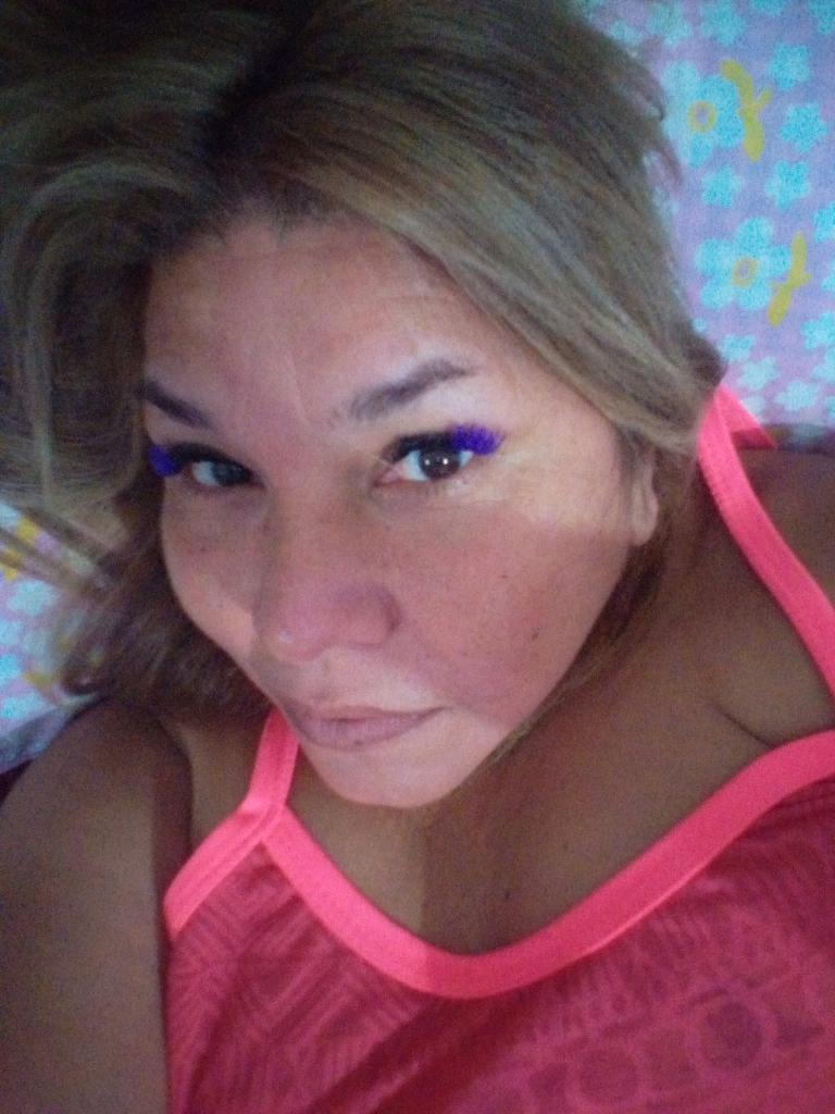 Chica busca chico en Castellón: 