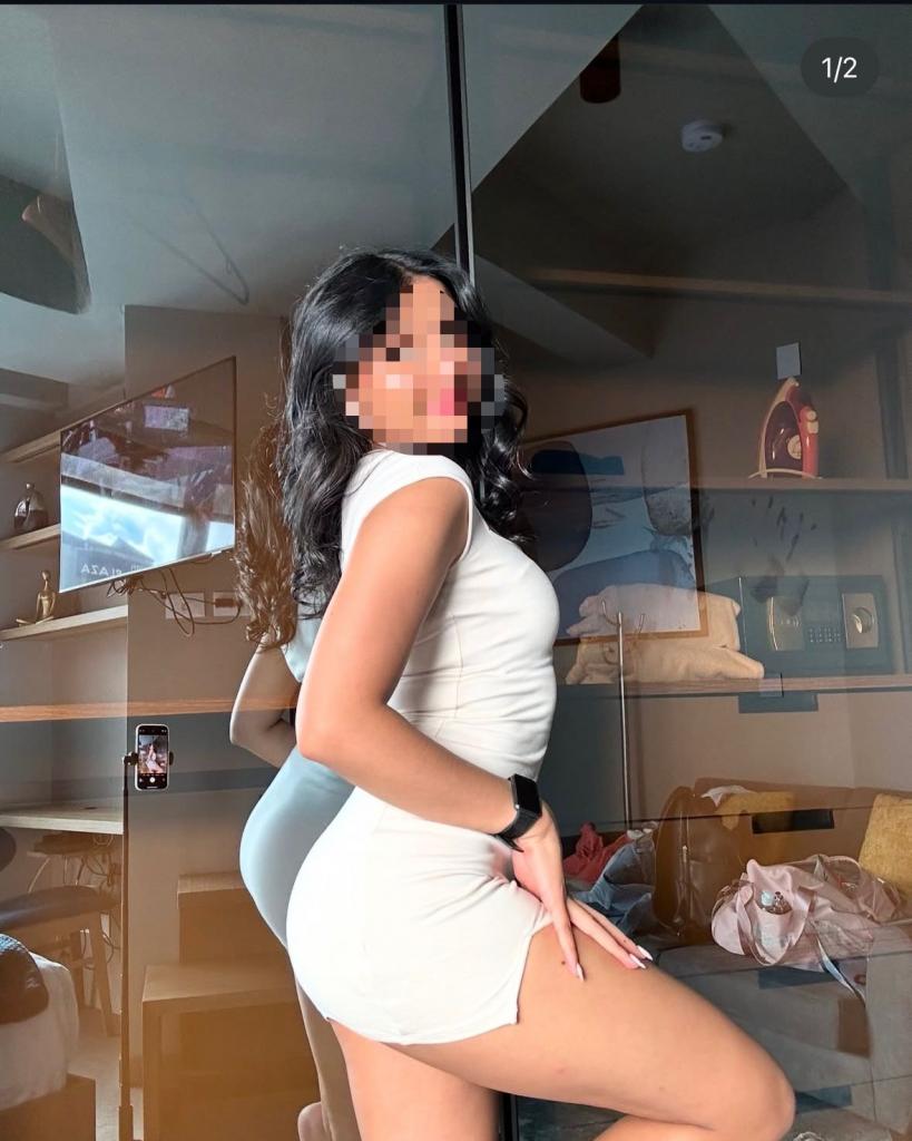 Chica busca chico en Cádiz: 