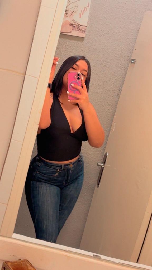 672951597: Chica busca chico en Madrid