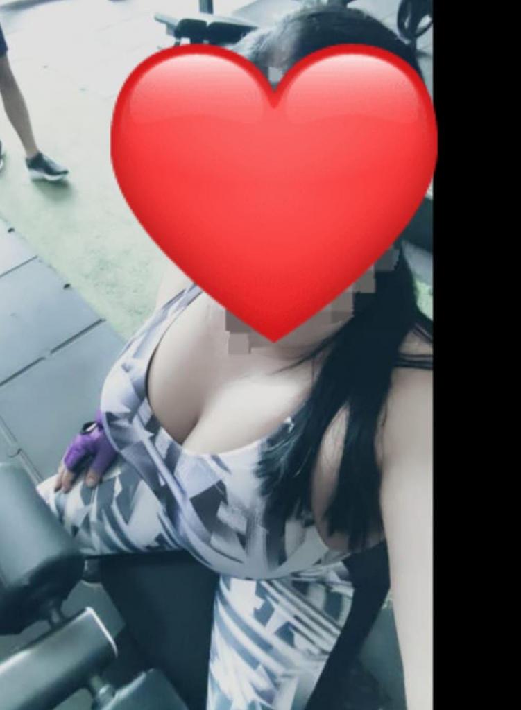 Chica busca chico en Granada: 