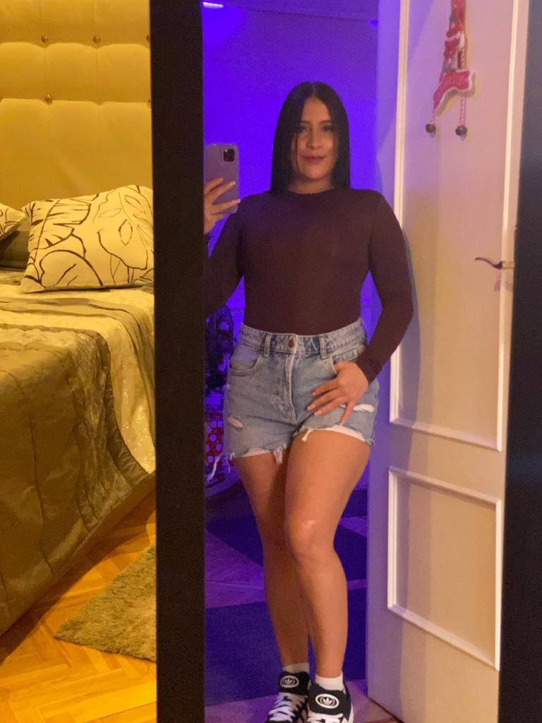 Chica busca chico en La Rioja: 