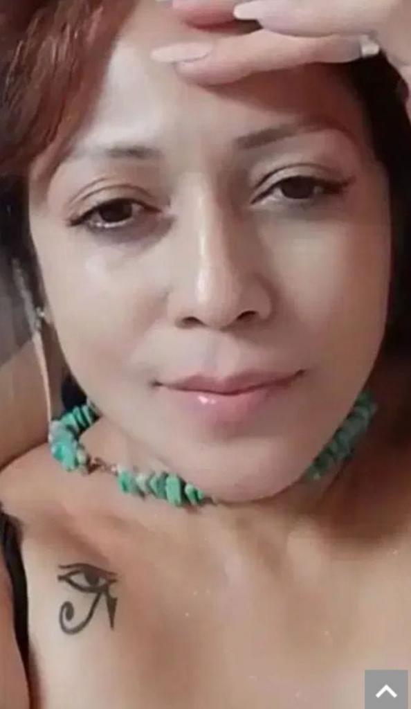 Chica busca chico en Sevilla: 