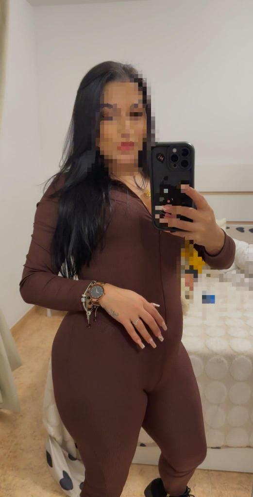 631985044: Chica busca chico en Jaén