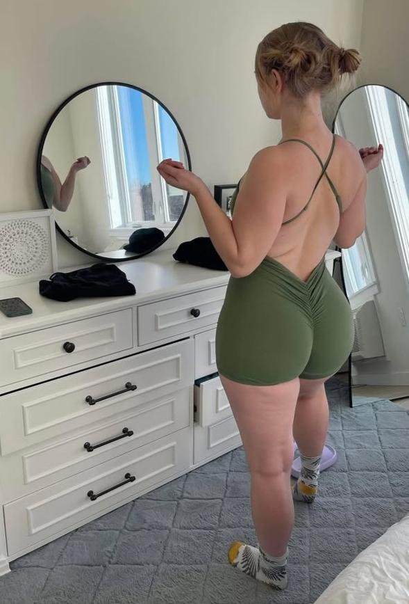 617035240: Chica busca chico en Madrid