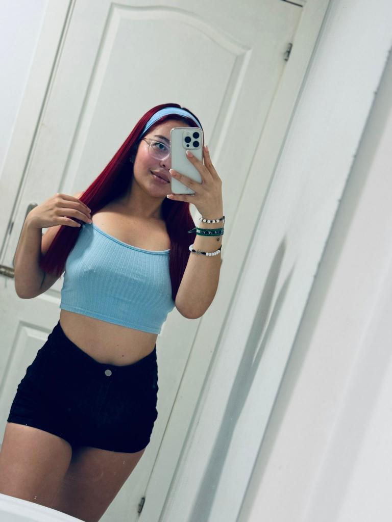 Chica busca chico en Cádiz: 