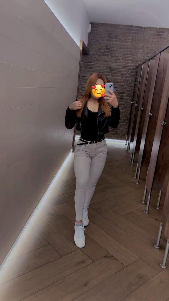 Chica busca chico en Cádiz: 