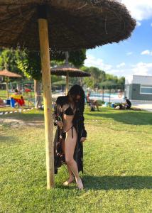 613831629: Chica busca chico en Pontevedra