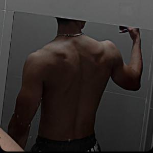 613711140: Chico busca chica en Salamanca