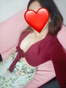 615658381: Chica busca chico en Cáceres