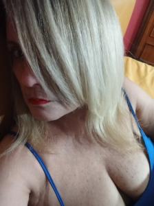 624066298: Chica busca chico en Orense