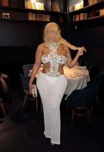 632144760: Chica busca chico en Gerona