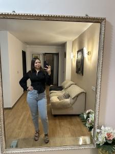 613427393: Chica busca chico en Ibiza