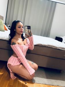 602543379: Chica busca chico en Valencia