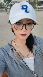 642781397: Chica busca chico en Barcelona