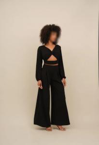 663195950: Chica busca chico en Tarragona