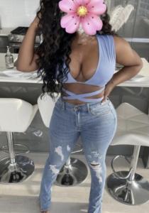 644289443: Chica busca chico en Lugo