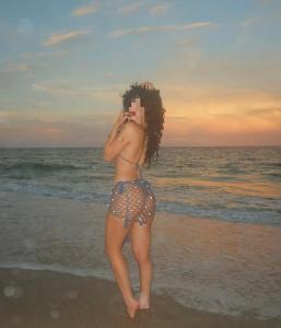 613444562: Chica busca chico en Cádiz