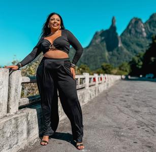 644014870: Chica busca chico en León