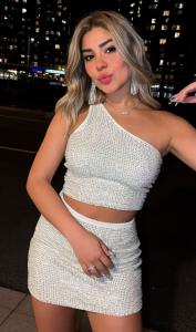 604230270: Chica busca chico en Pontevedra