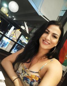 637185980: Travesti en Pontevedra