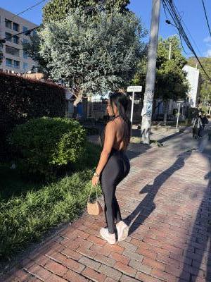 602424229: Chica busca chico en Málaga