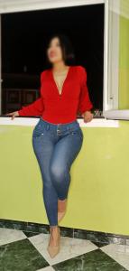 711247811: Chica busca chico en Granada