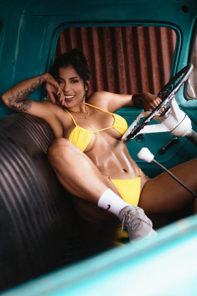 Chica busca chico en Murcia: 