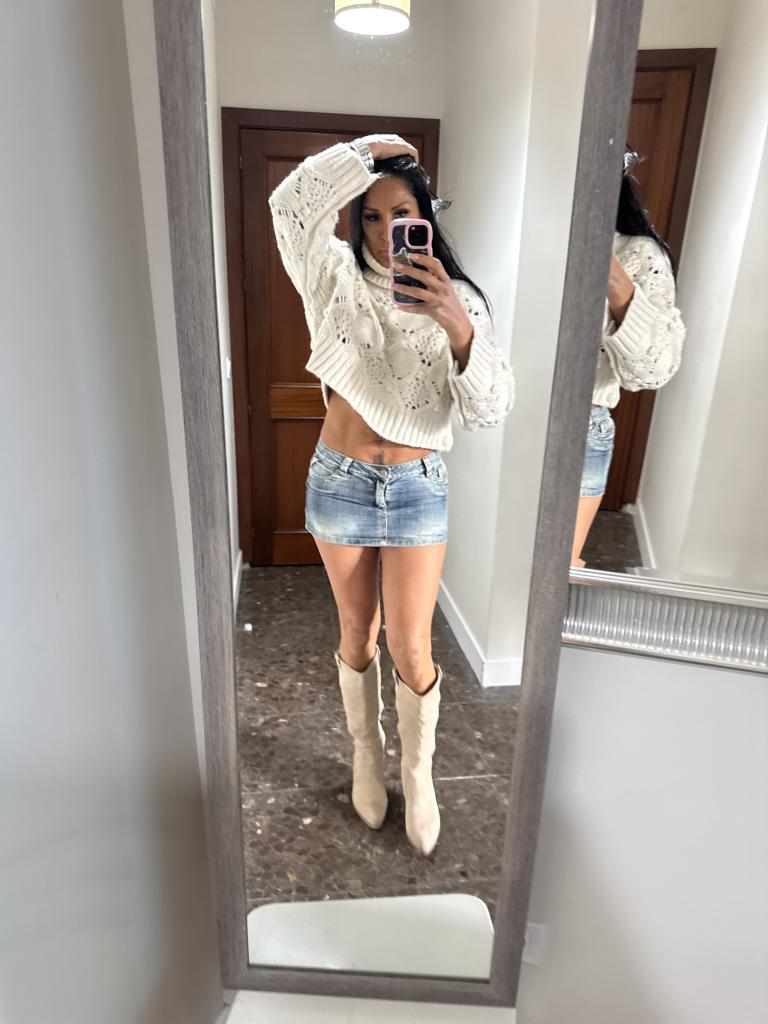 658633126: Chica busca chico en Cádiz